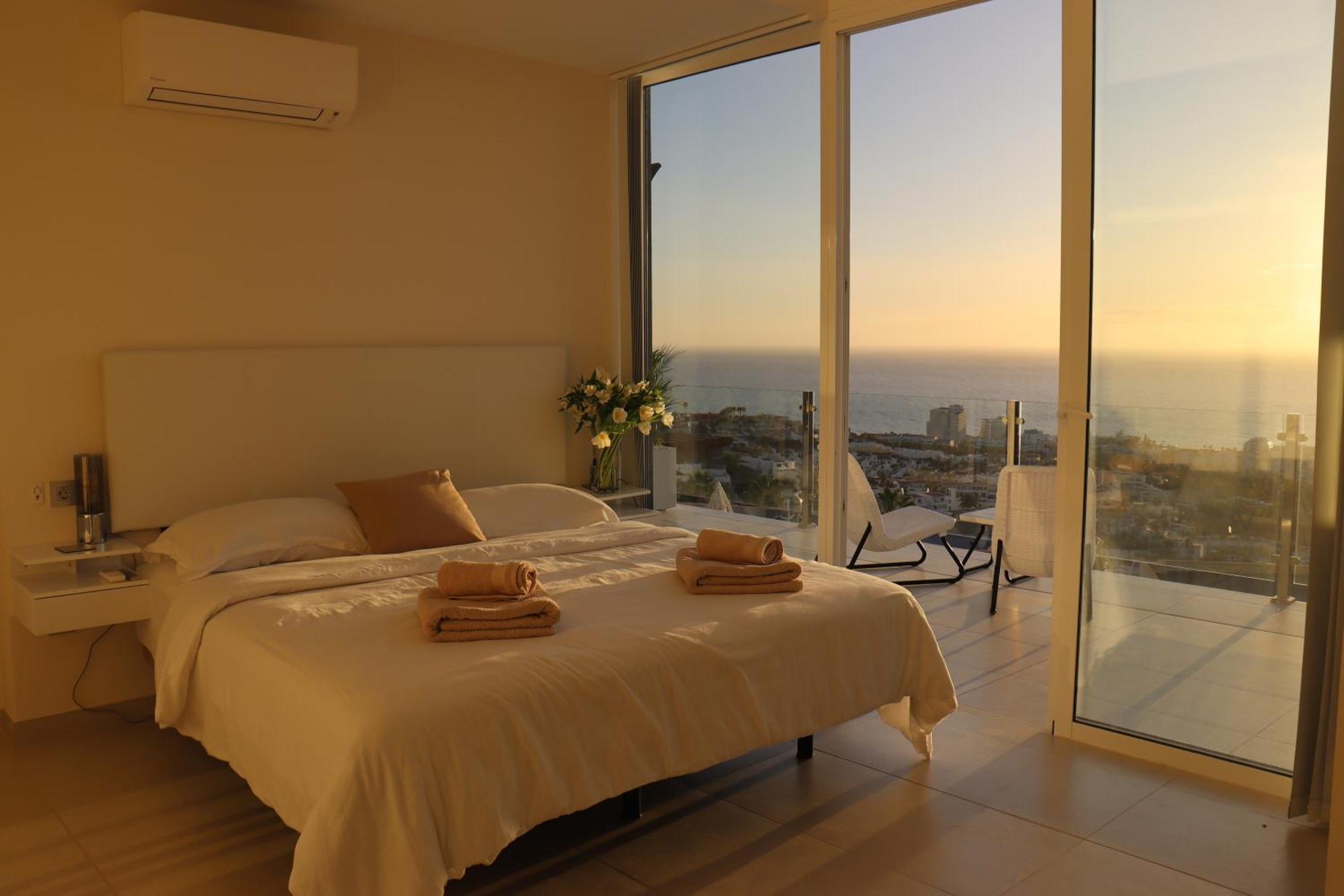 Azure Sky Villa - Panoramic Ocean View, Luxury, San Eugenio Costa Adeje  Exterior photo